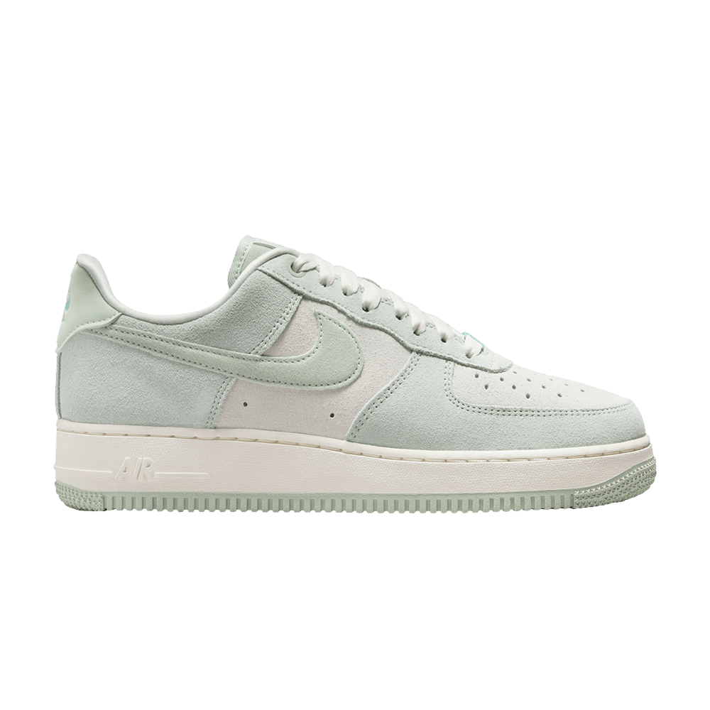 wmns-air-force-1-low-spruce-aura-pistachio-frost-hq1497-099
