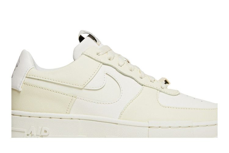 Кроссовки Nike Wmns Air Force 1 Pixel 'Cashmere'