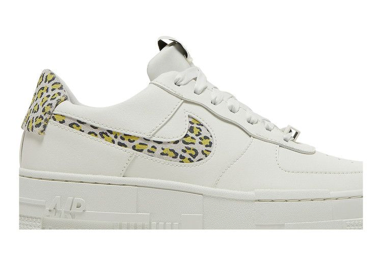 Кроссовки Nike Wmns Air Force 1 Pixel SE 'Leopard'