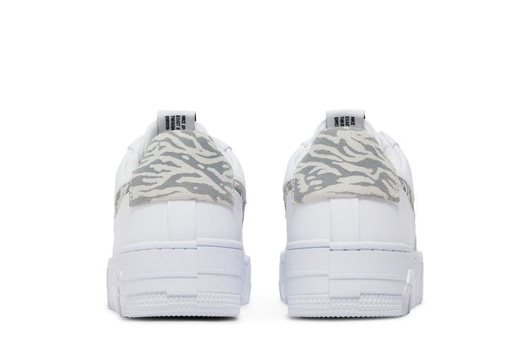 Кроссовки Nike Wmns Air Force 1 Pixel SE 'Zebra'