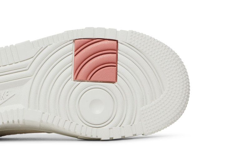 Кроссовки Nike Wmns Air Force 1 Pixel 'White Rust Pink'