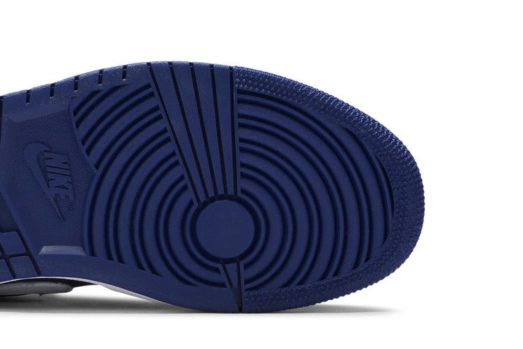 Кроссовки Wmns Air Jordan 1 Low SE 'Deep Royal Blue'