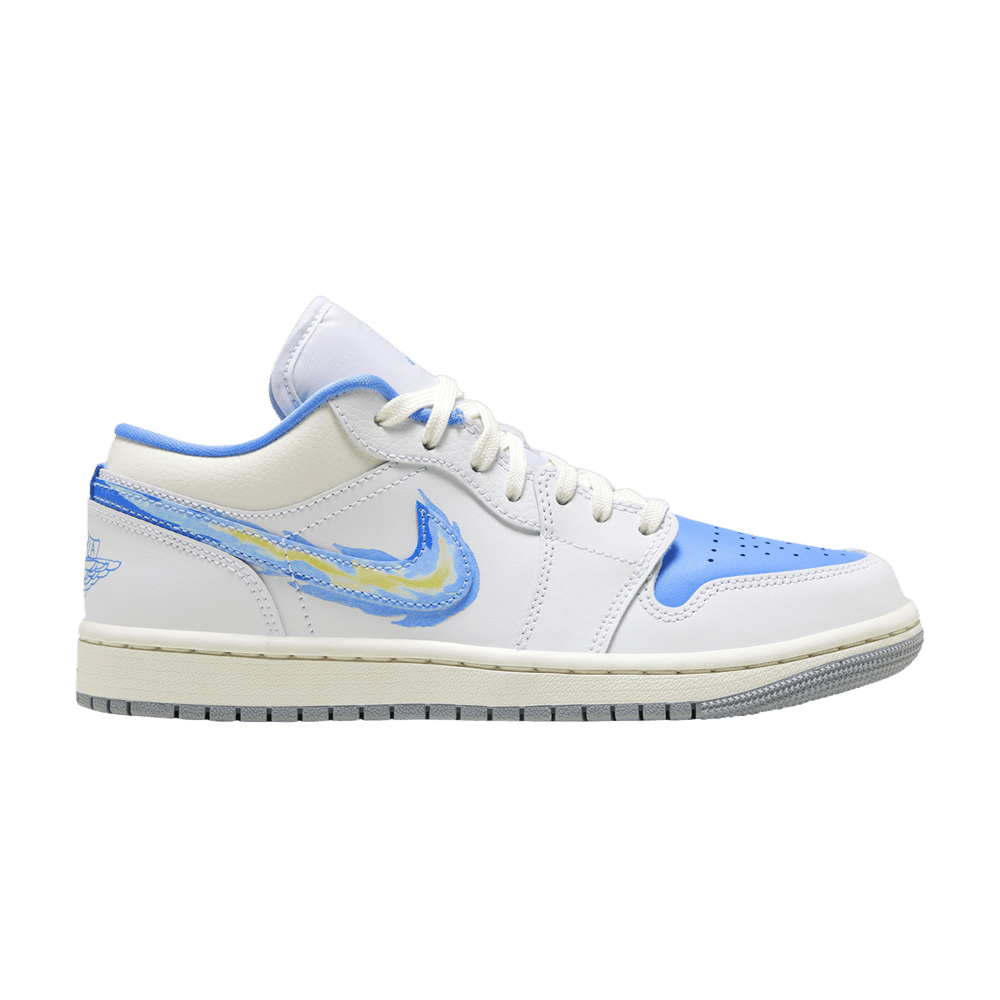 Кроссовки Wmns Air Jordan 1 Low SE 'Just Skate - University Blue'