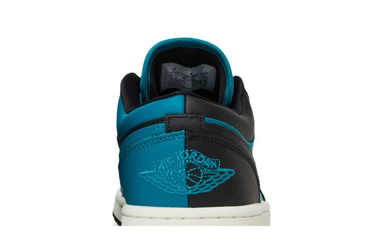 Кроссовки Wmns Air Jordan 1 Low SE 'Split - Bright Spruce'