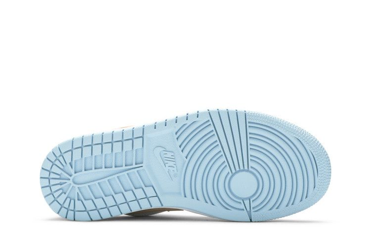 Кроссовки Wmns Air Jordan 1 Low SE 'White Sesame'