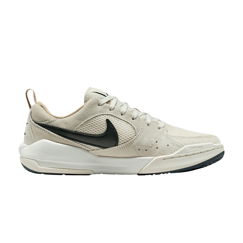wmns-air-jordan-cmft-era-light-orewood-brown-hj6778-120
