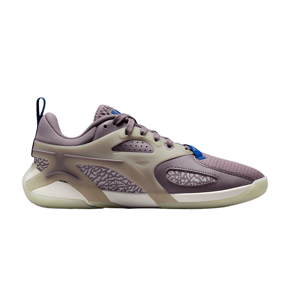 wmns-air-jordan-heir-series-purple-smoke-fz2471-501