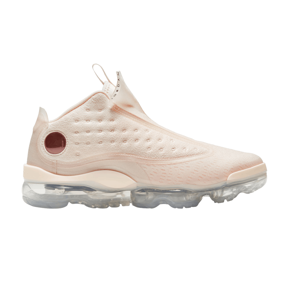 Кроссовки Wmns Air Jordan Reign 'Guava Ice'