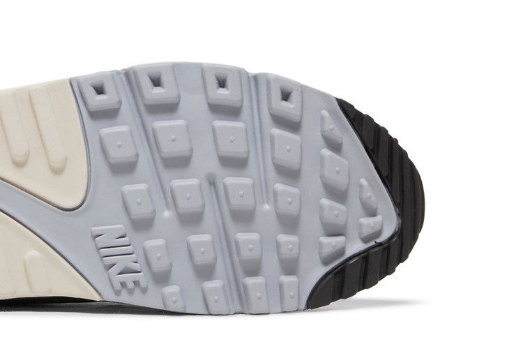 Кроссовки Nike Wmns Air Max 90 Futura 'Wolf Grey'