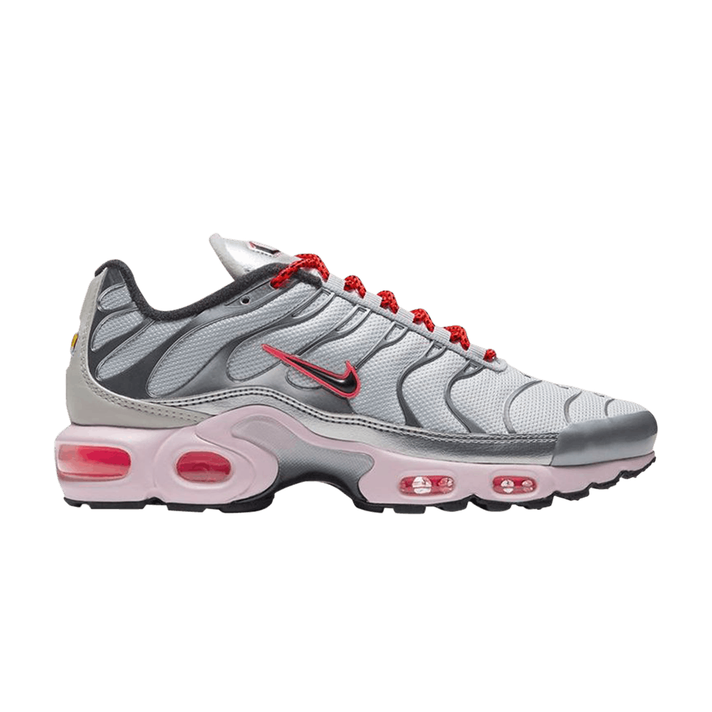 wmns-air-max-plus-metallic-silver-bright-crimson-ct2545-001