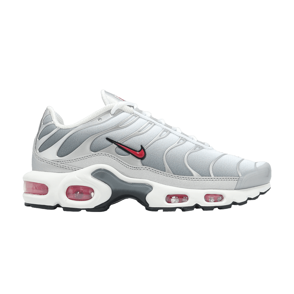 wmns-air-max-plus-metallic-silver-university-red-hm9654-001