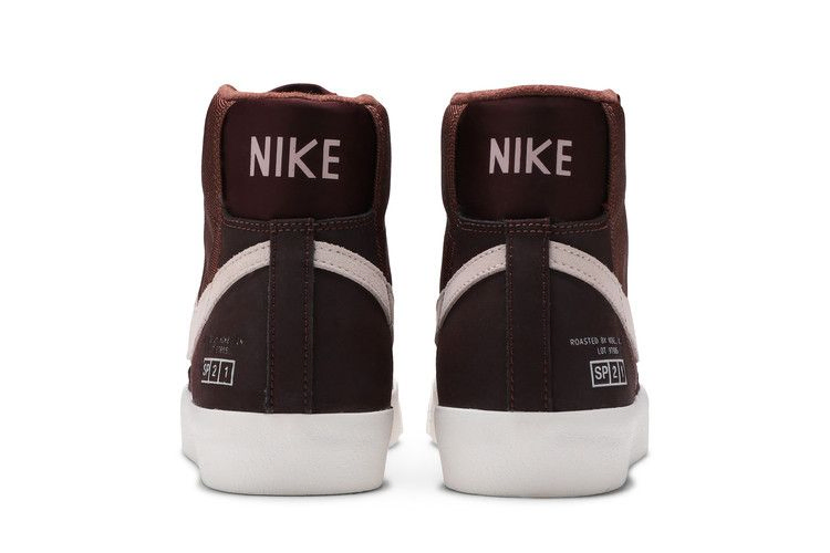 Кроссовки Nike Wmns Blazer Mid '77 'Coffee'
