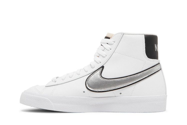 Кроссовки Nike Wmns Blazer Mid '77 Essential 'White Metallic Silver'