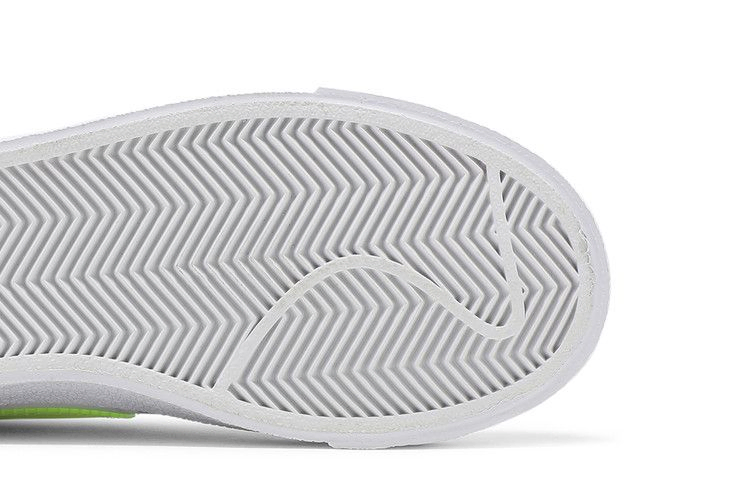 Кроссовки Nike Wmns Blazer Mid '77 Essential 'White Volt'