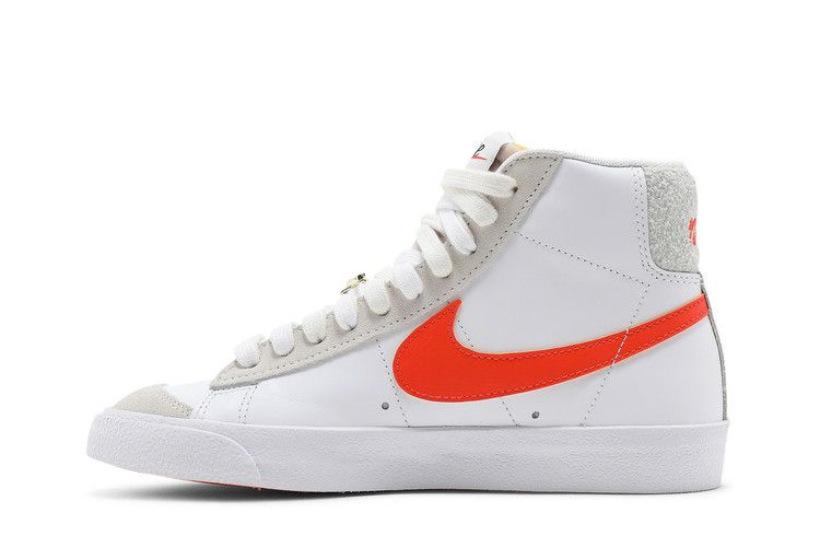 Кроссовки Nike Wmns Blazer Mid '77 SE 'First Use'