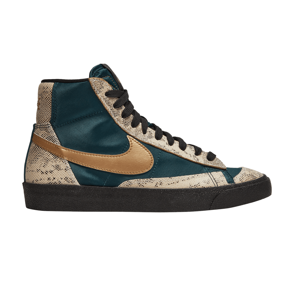 Кроссовки Nike Wmns Blazer Mid '77 'Lucha Libre'