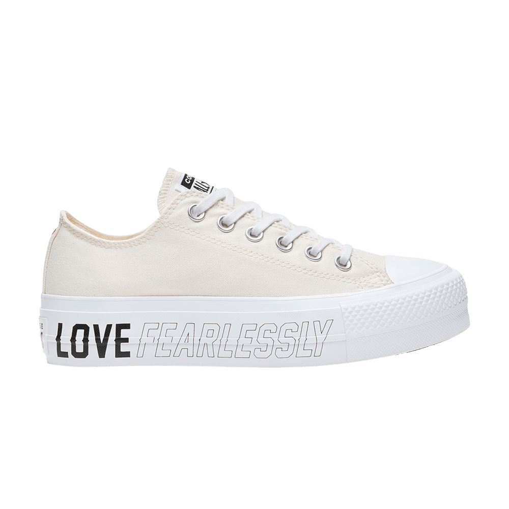 wmns-chuck-taylor-all-star-lift-low-love-fearlessly-567312c