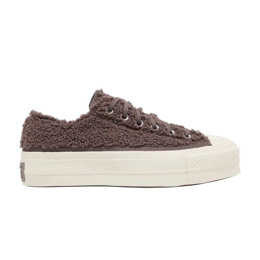wmns-chuck-taylor-all-star-platform-low-cozy-sherpa-violet-ore-572201c