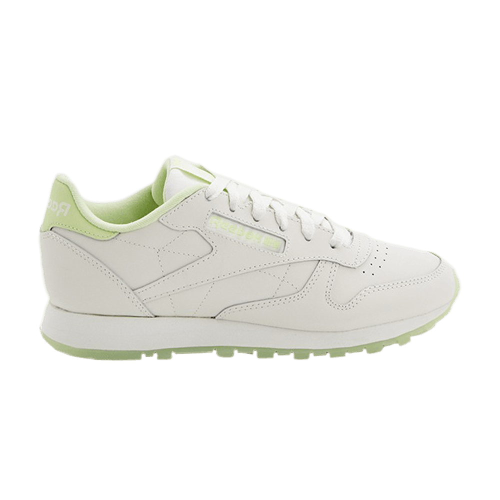 wmns-classic-leather-chalk-citron-glow-ie4921