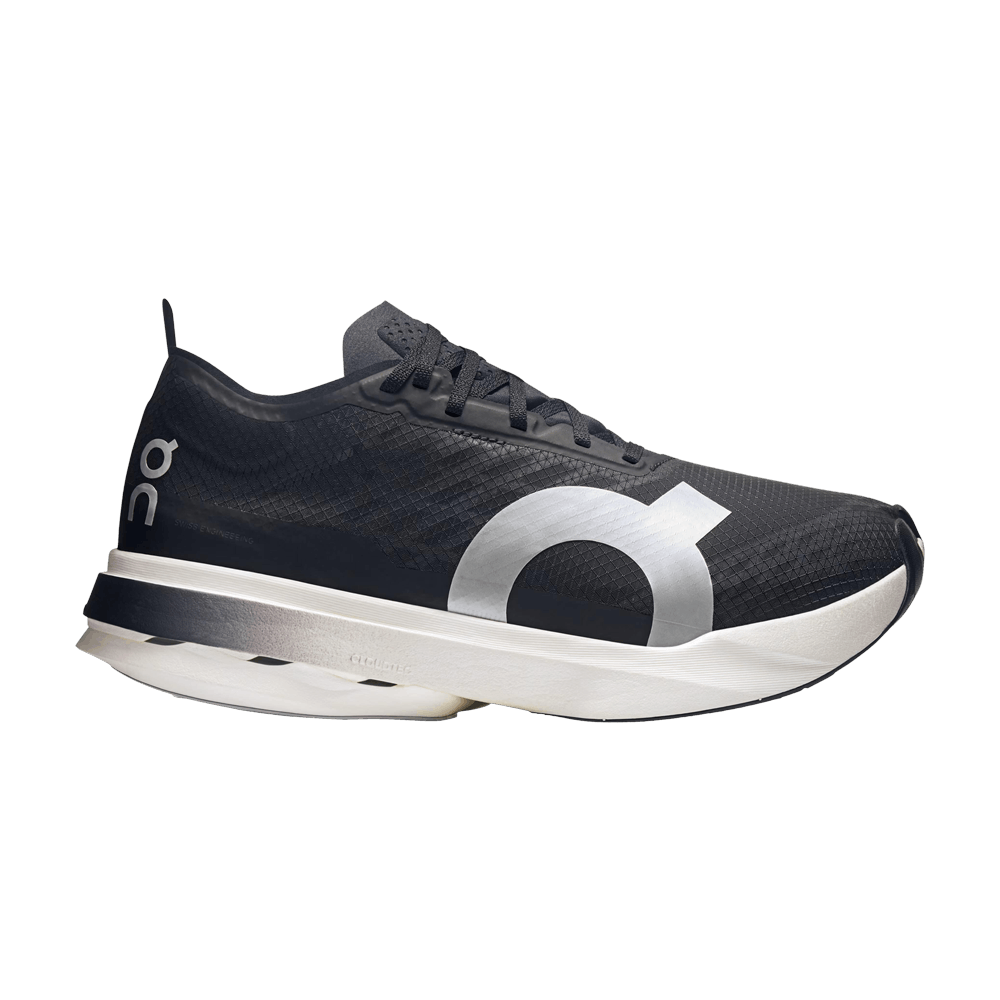 wmns-cloudboom-strike-black-white-3we30470299