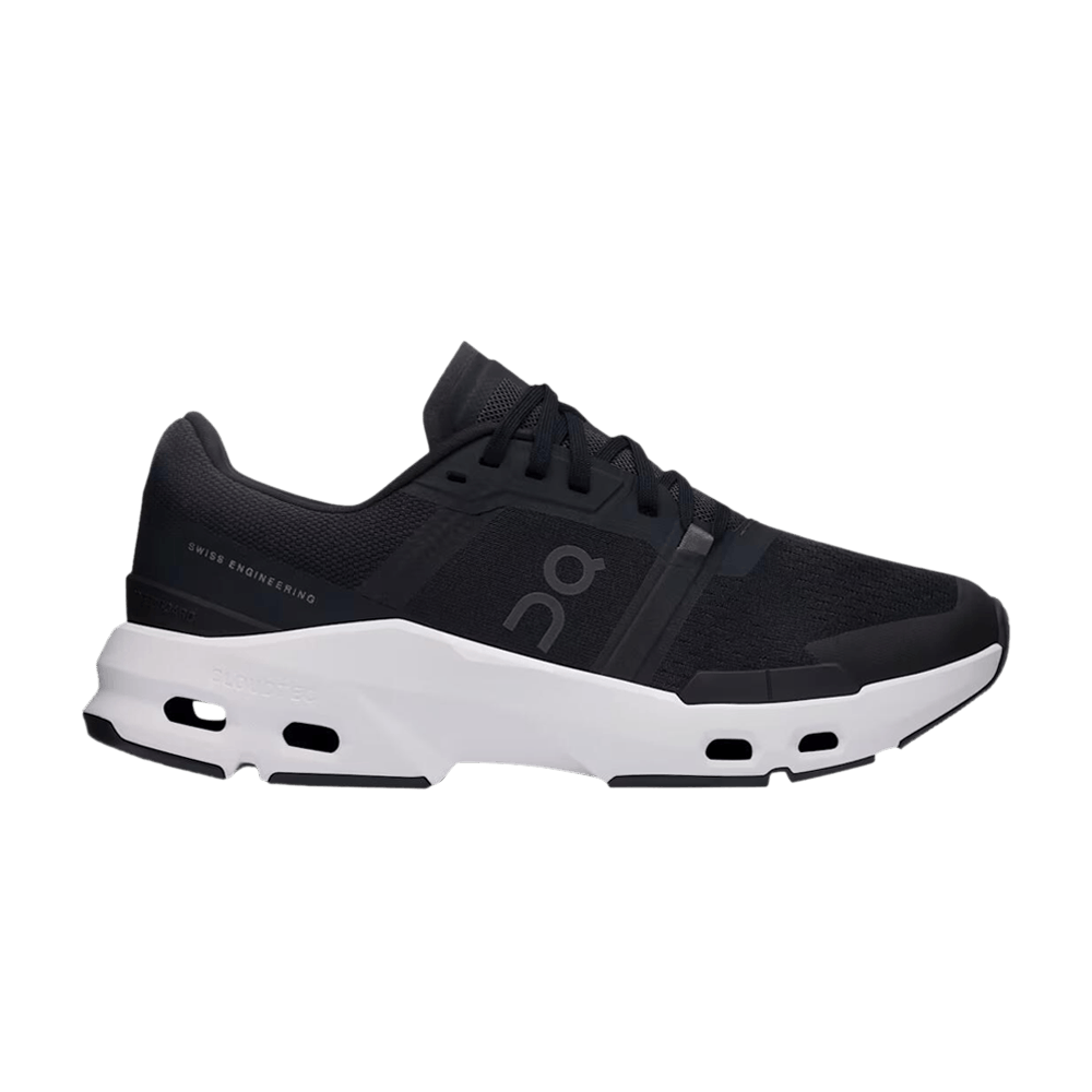 wmns-cloudpulse-black-white-3wd30060299