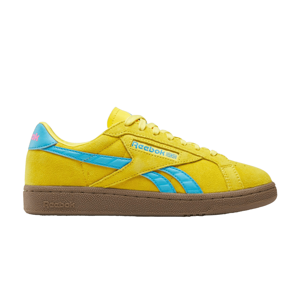 wmns-club-c-grounds-uk-golden-haze-future-cyan-100229525