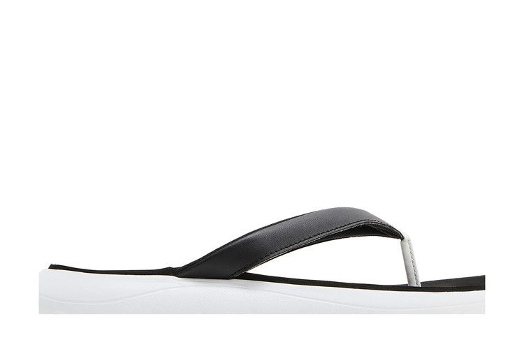 Кроссовки adidas Wmns Comfort Flip Flop 'White Black'