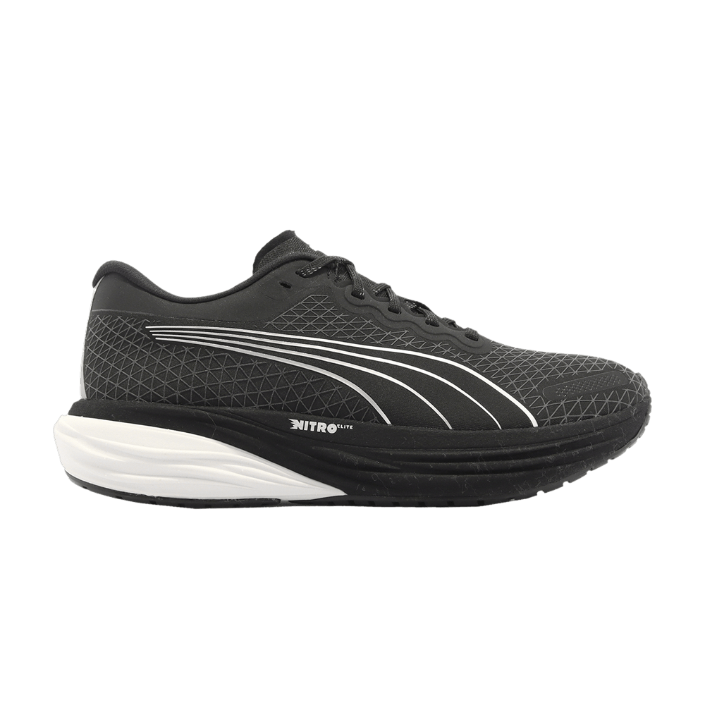 wmns-deviate-nitro-2-wtr-black-metallic-silver-376857-01