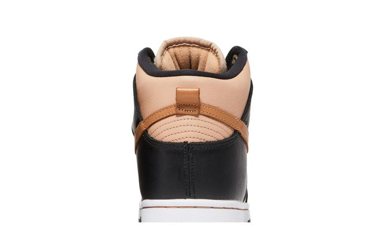 Кроссовки Nike Wmns Dunk High LXX 'Black Flax'