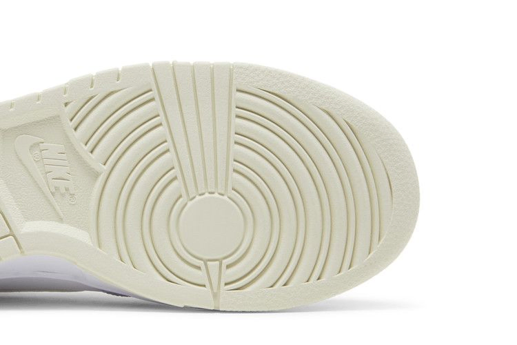 Кроссовки Nike Wmns Dunk High 'Oxygen Purple'