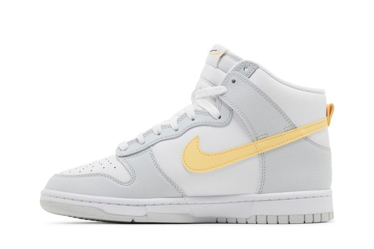Кроссовки Nike Wmns Dunk High 'Platinum Melon Tint'