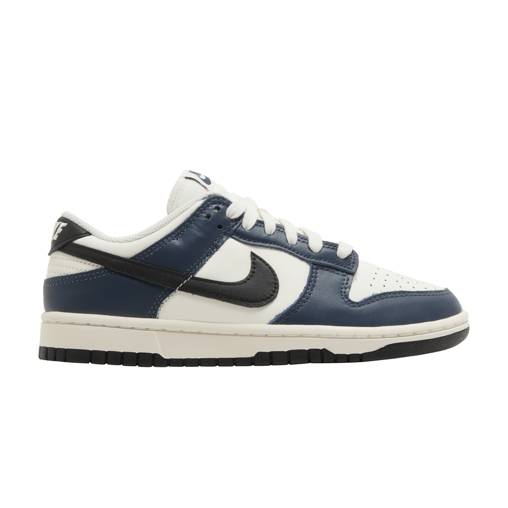 wmns-dunk-low-armory-navy-hm6192-478