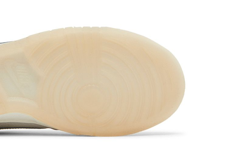 Кроссовки Nike Wmns Dunk Low 'Light Soft Pink'