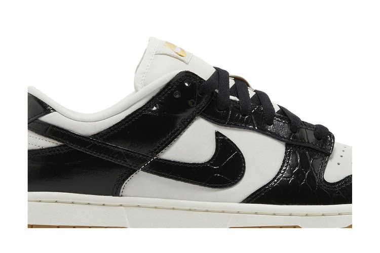 Кроссовки Nike Wmns Dunk Low LX 'Black Croc'