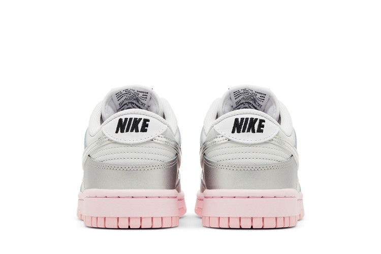 Кроссовки Nike Wmns Dunk Low LX 'Photon Dust Pink Foam'