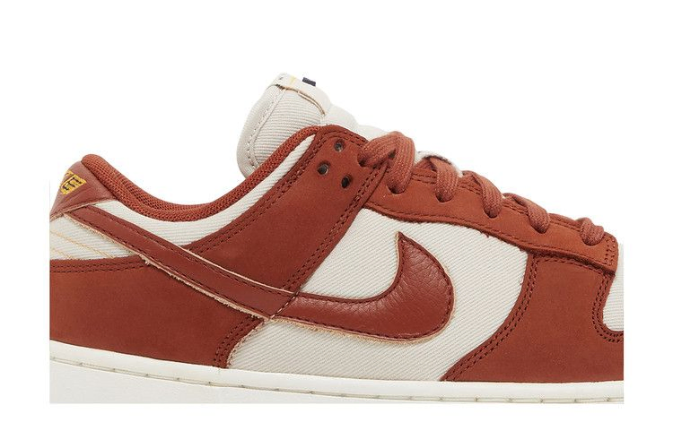 Кроссовки Nike Wmns Dunk Low LX 'Rugged Orange'