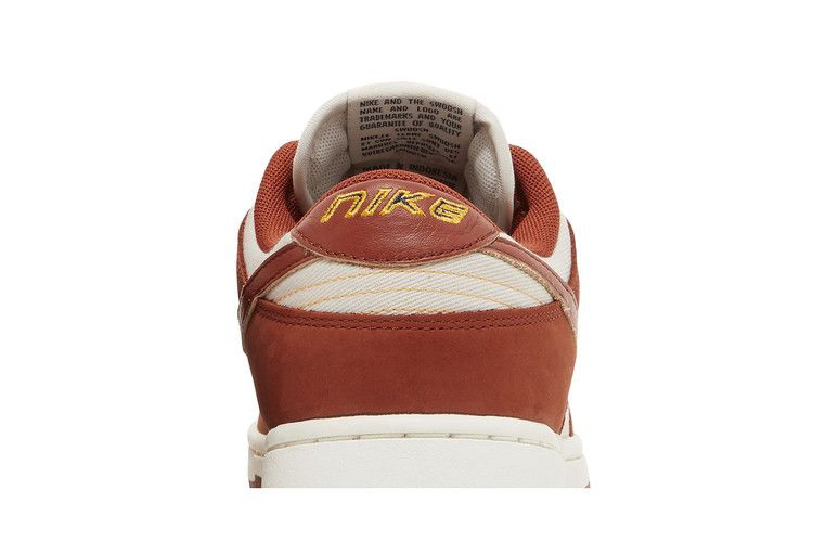 Кроссовки Nike Wmns Dunk Low LX 'Rugged Orange'