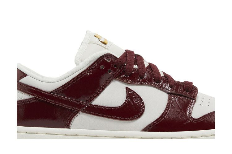 Кроссовки Nike Wmns Dunk Low LX 'Team Red Croc'