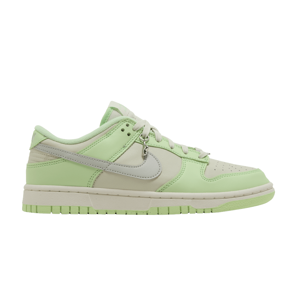 wmns-dunk-low-next-nature-sea-glass-fn6344-001