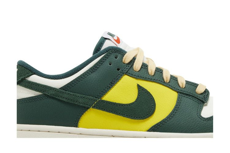 Кроссовки Nike Wmns Dunk Low 'Noble Green'