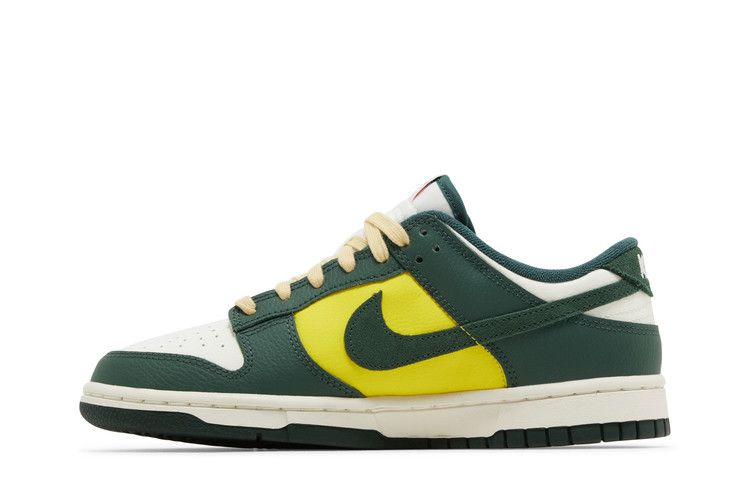 Кроссовки Nike Wmns Dunk Low 'Noble Green'