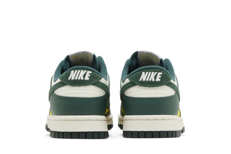 Кроссовки Nike Wmns Dunk Low 'Noble Green'