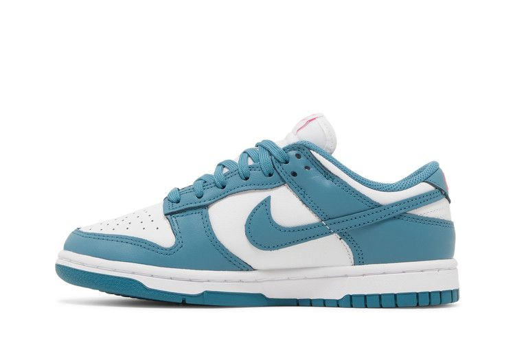 Кроссовки Nike Wmns Dunk Low 'Noise Aqua'