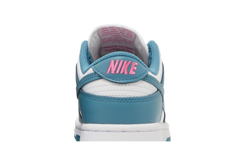 Кроссовки Nike Wmns Dunk Low 'Noise Aqua'