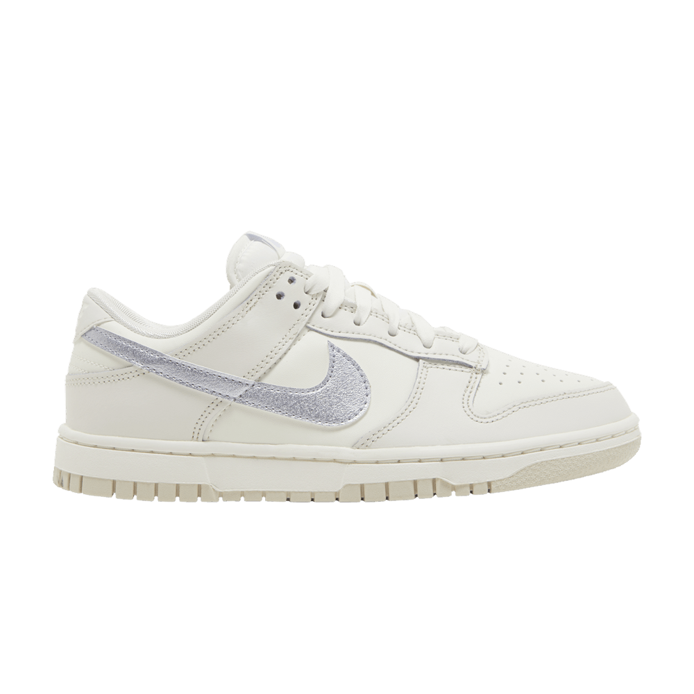 Кроссовки Nike Wmns Dunk Low 'Sail Oxygen Purple'