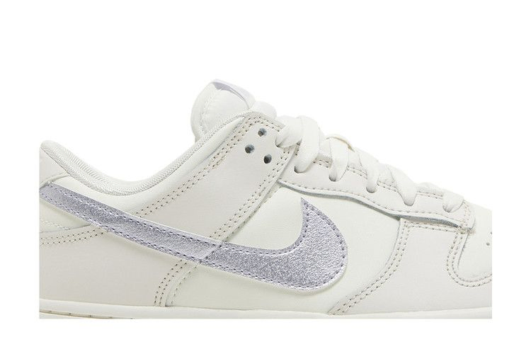 Кроссовки Nike Wmns Dunk Low 'Sail Oxygen Purple'