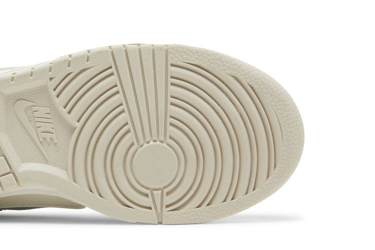 Кроссовки Nike Wmns Dunk Low 'Sail Oxygen Purple'