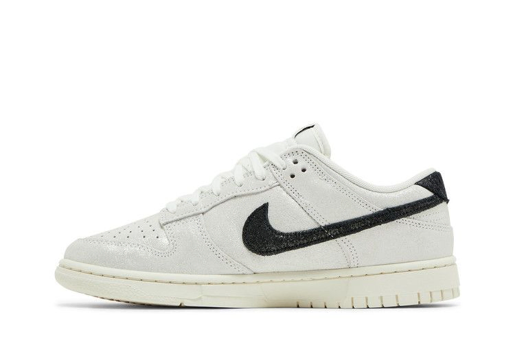 Кроссовки Nike Wmns Dunk Low SE 'White Glittery Suede'