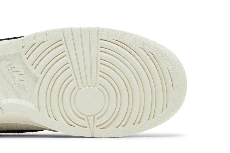 Кроссовки Nike Wmns Dunk Low SE 'White Glittery Suede'