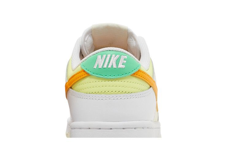 Кроссовки Nike Wmns Dunk Low 'Sundial'